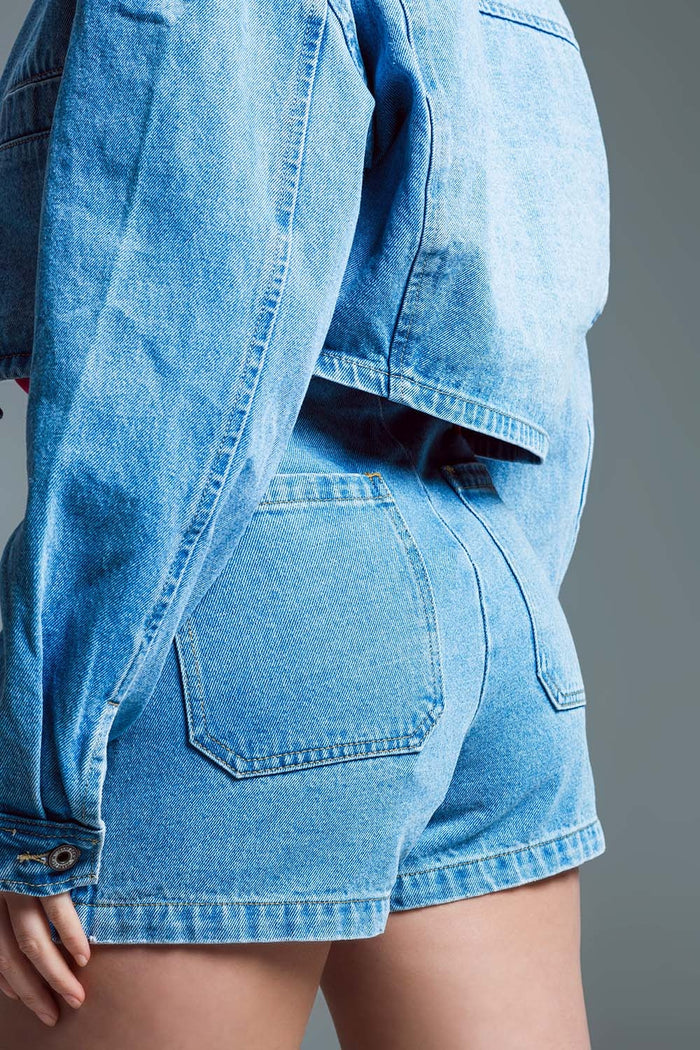 cropped relaxed denim jacket with chest welt pockets in light wash