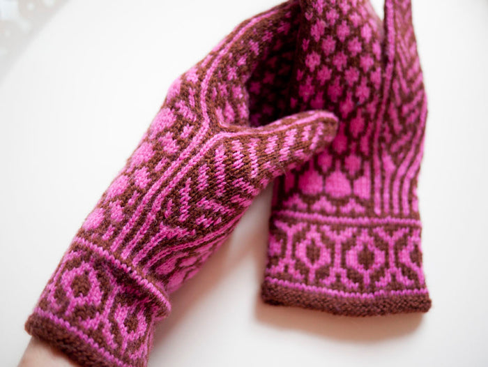 Redbud Gloves