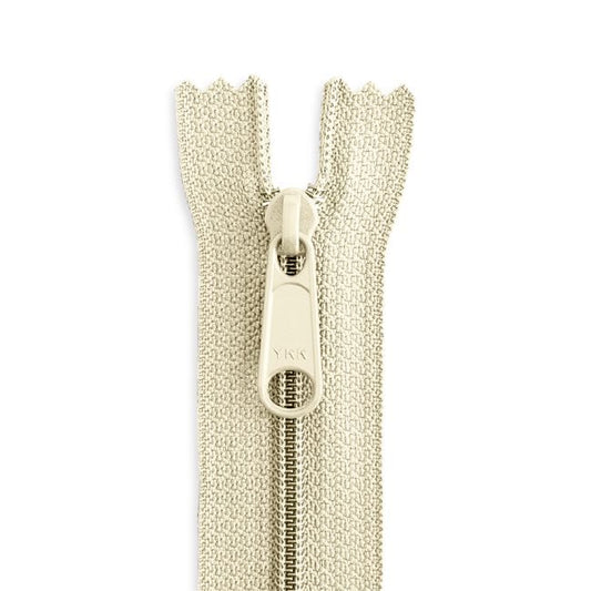 30" Nylon Long Coil Long Pull Zipper