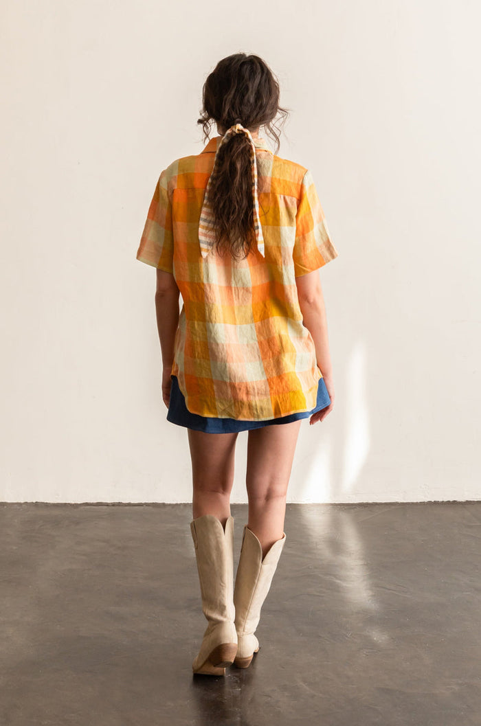 Butano Button Up