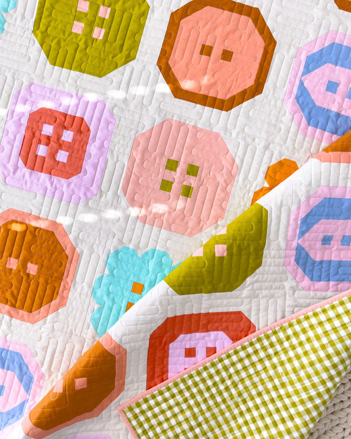 Buttoned Up Quilt Pattern