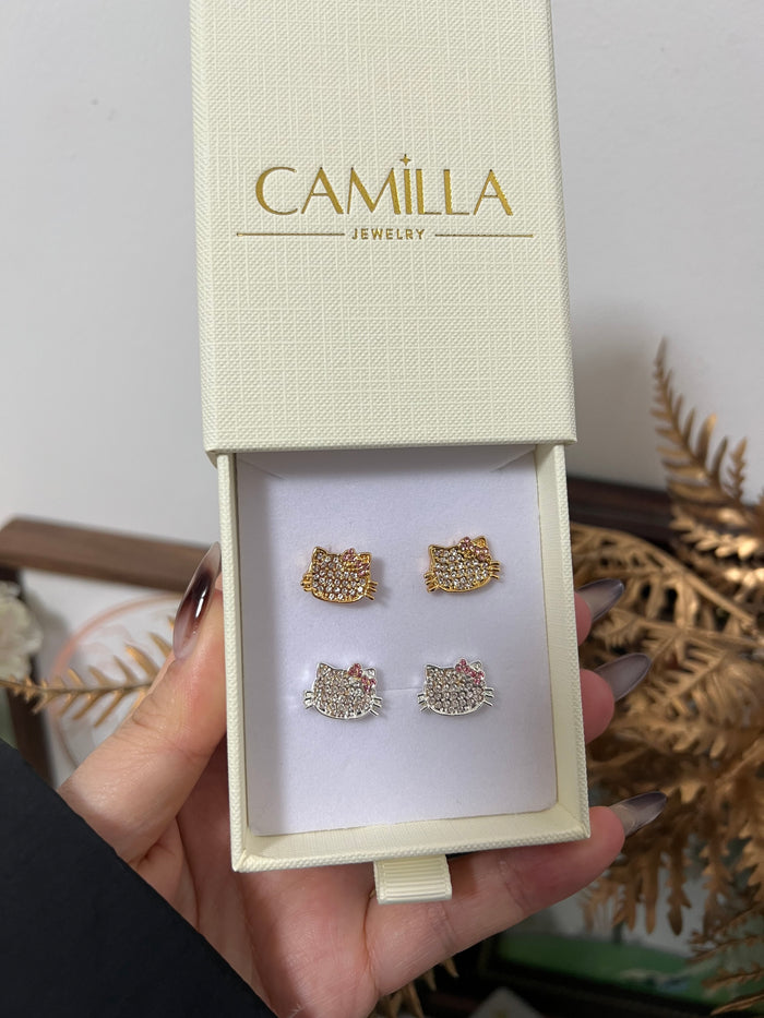 Diamond HK Stud Earrings -camillaboutiqueshop