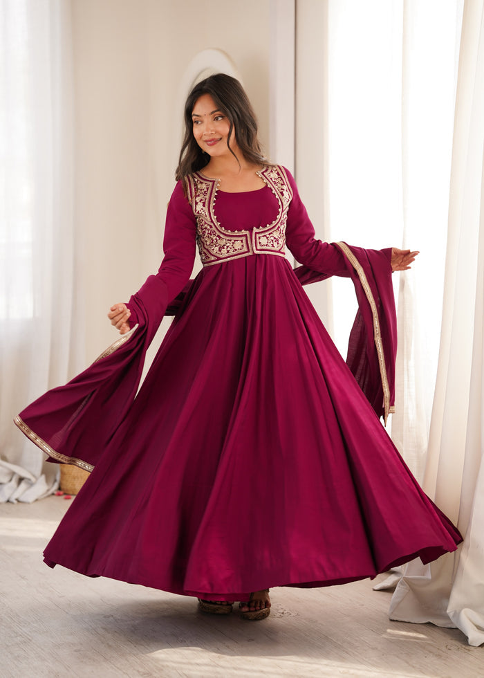 Dusty Pink Silk Kurti With Golden Zari Work