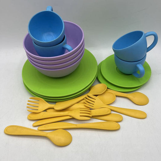 Green Toys Dishes Set