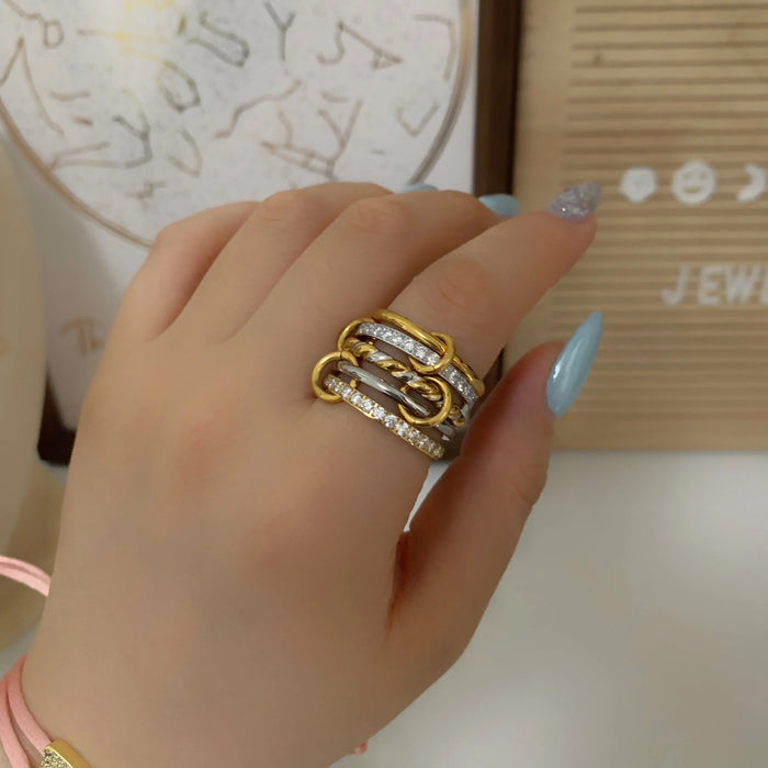 Julia Interlock Stacking Ring - camillaboutiqueshop