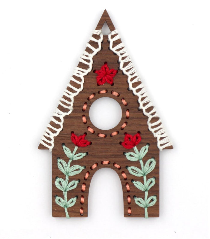 Kiriki DIY Stitched Gingerbread Wooden Ornament Kits