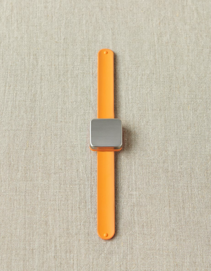 Maker's Keep Magnetic Slap Bracelet