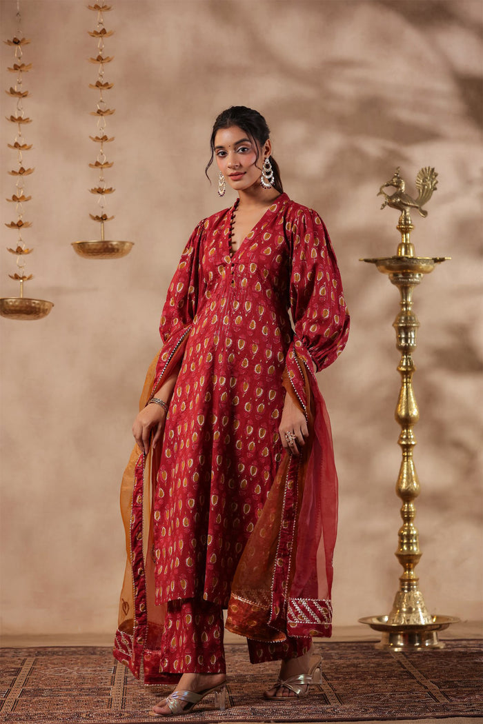 <img> Maroon Cotton Printed Kurti Set