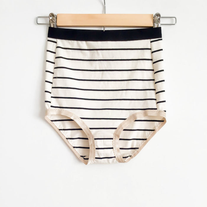 Median Knickers