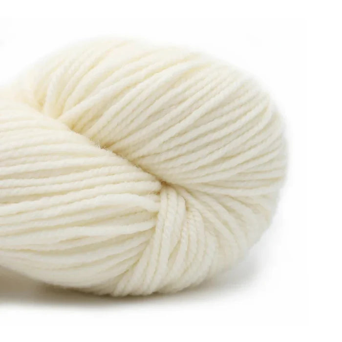 01 Wool White
