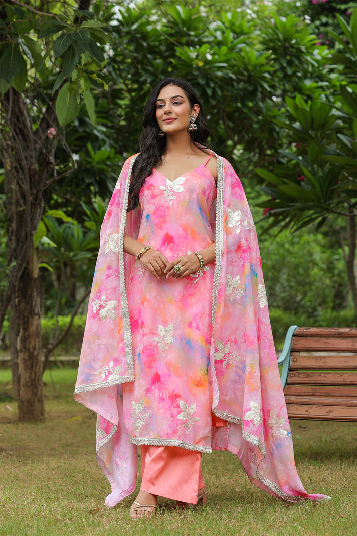 <img> Multicolour Pink Georgette Floral Embroidered Kurti Set