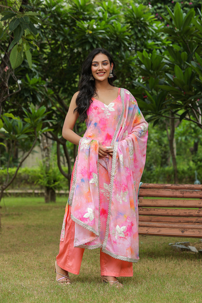 <img> Multicolour Pink Georgette Floral Embroidered Kurti Set