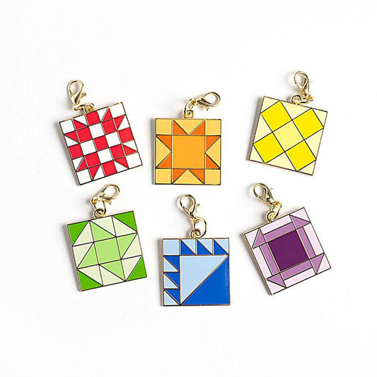 Pouch Club Quilt Square Enamel Zipper Pull Set
