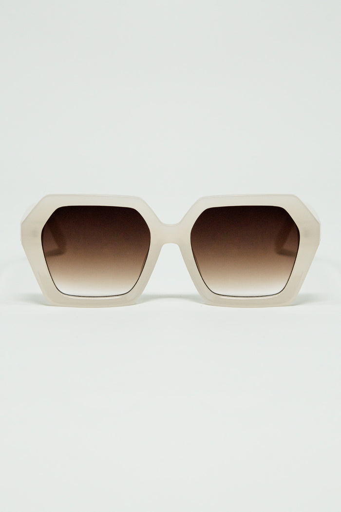 Rectangular sunglasses in white translucent color