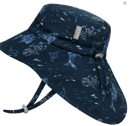 Size M (6-24m): Jan & Jul Aqua Dry Adventure Hat - NAVY WHALE PLAY