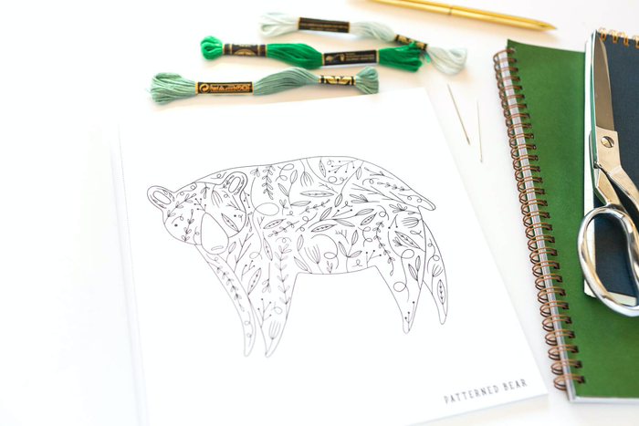 Woodland Stitches: An Embroidery Transfer Pattern Book With Inspirational Quotes and Woodland Designs